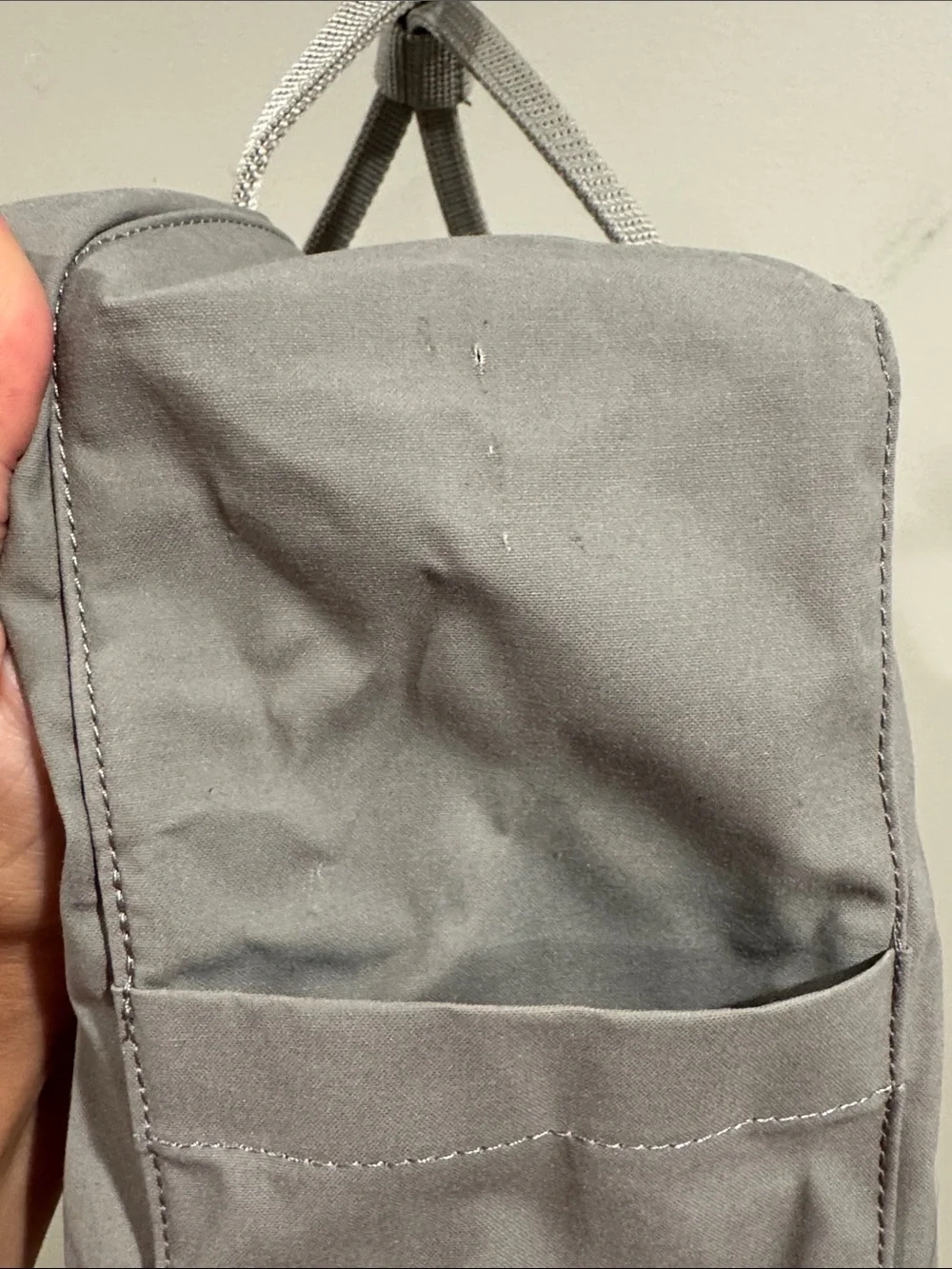 Fjallraven Kanken Everyday Outdoor Backpack in Fog - Gray
